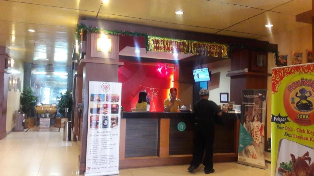 Hotel Tarakan Plaza Exterior foto