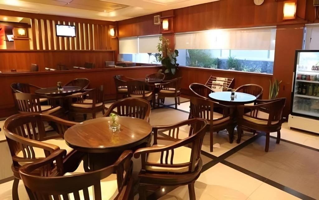 Hotel Tarakan Plaza Exterior foto